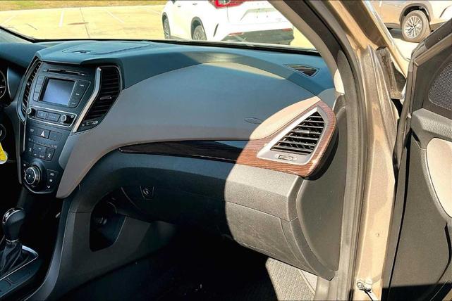 Photo of 2018 Mineral Gray Hyundai Santa Fe Sport