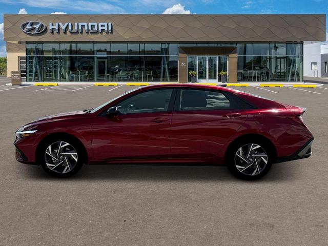 Photo of 2025 Red Hyundai ELANTRA