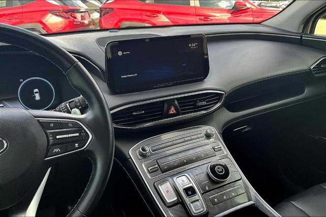 Photo of 2022 Shimmering Silver Hyundai SANTA FE
