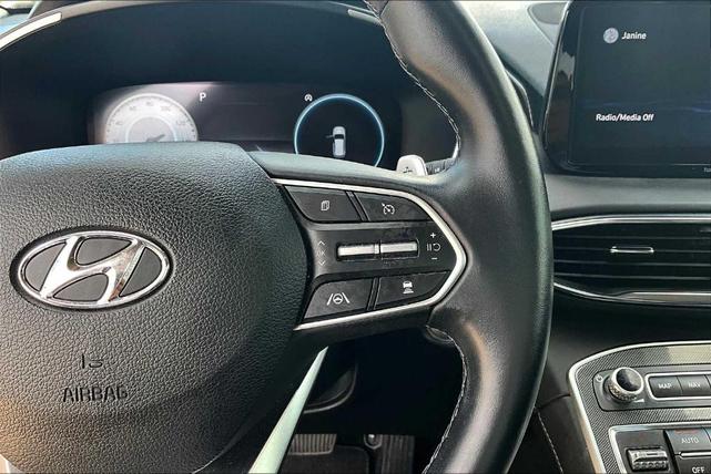 Photo of 2022 Shimmering Silver Hyundai SANTA FE