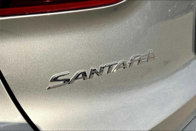 Photo of 2022 Shimmering Silver Hyundai SANTA FE