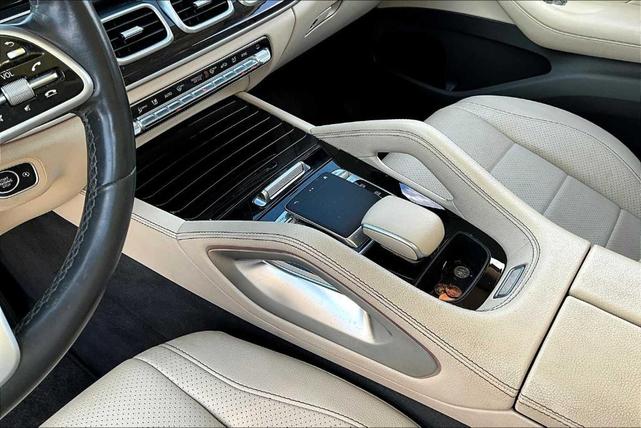 Photo of 2020 Gray Metallic Mercedes-Benz GLE 350
