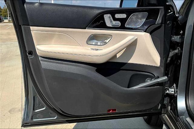 Photo of 2020 Gray Metallic Mercedes-Benz GLE 350
