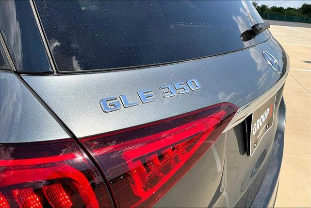 Photo of 2020 Gray Metallic Mercedes-Benz GLE 350