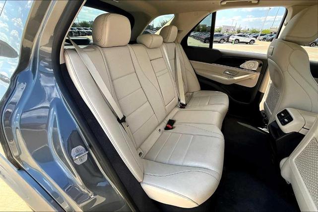 Photo of 2020 Gray Metallic Mercedes-Benz GLE 350