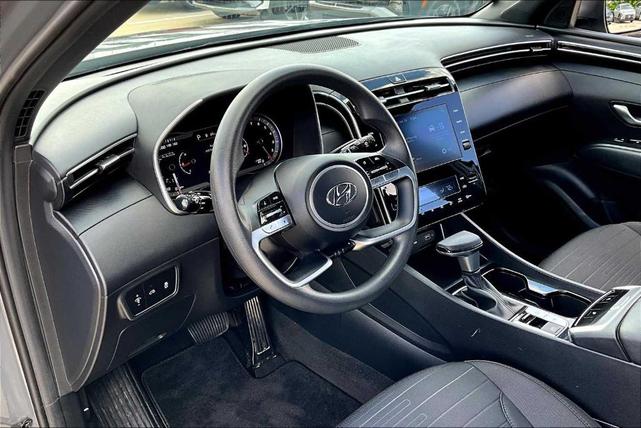 Photo of 2024 Hampton Gray Hyundai SANTA CRUZ