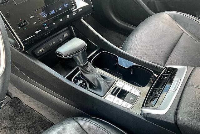Photo of 2022 Phantom Black Hyundai TUCSON