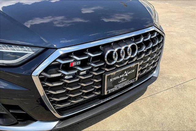 Photo of 2022 Firmament Blue Metallic Audi S8