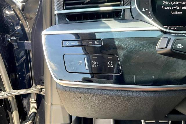 Photo of 2022 Firmament Blue Metallic Audi S8