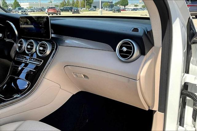 Photo of 2020 Polar White Mercedes-Benz GLC 300