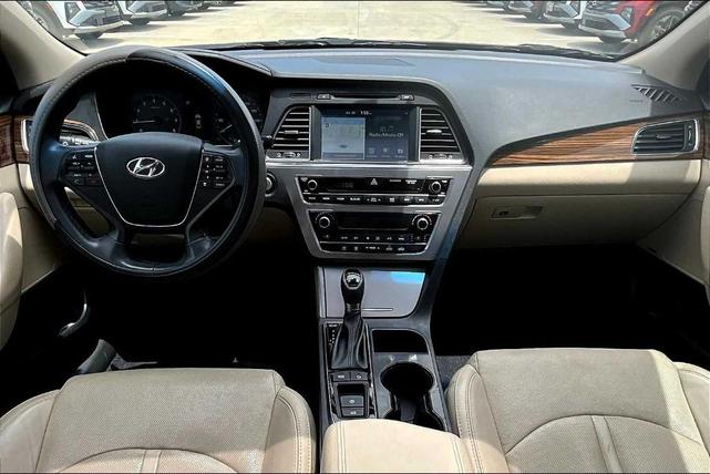 Photo of 2017 Phantom Black Hyundai SONATA