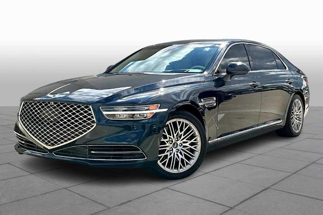 2022 Genesis G90