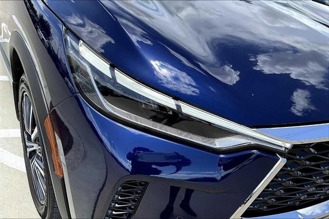 Photo of 2022 Grand Blue INFINITI QX60