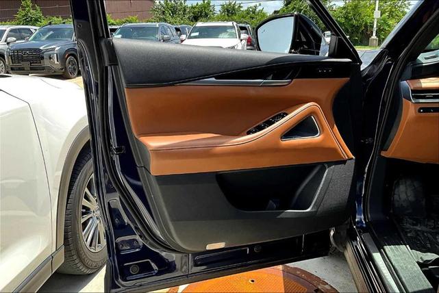 Photo of 2022 Grand Blue INFINITI QX60