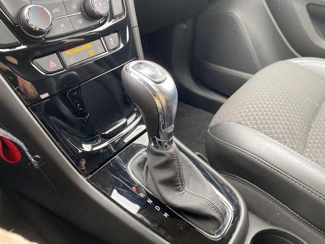 Photo of 2022 Quicksilver Metallic Buick Encore