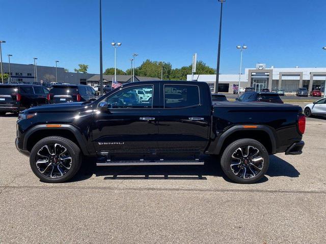 Photo of 2023 Onyx Black GMC Canyon
