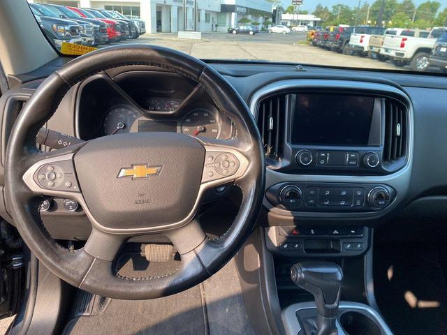 Photo of 2019 Shadow Gray Metallic Chevrolet Colorado