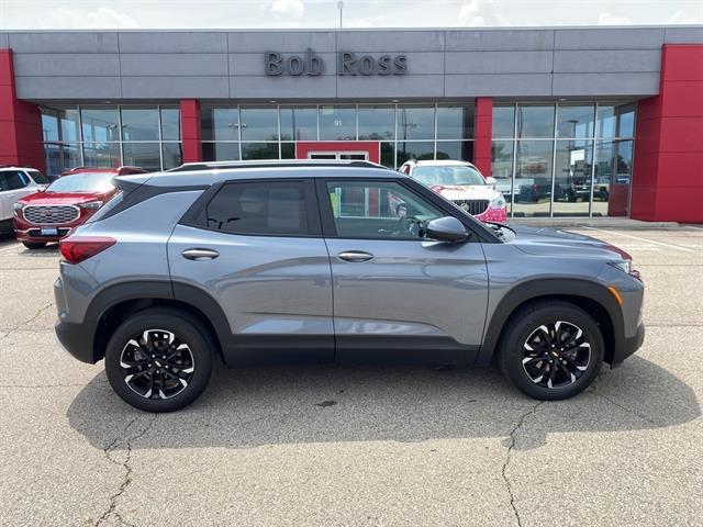 Photo of 2022 Satin Steel Metallic Chevrolet Trailblazer
