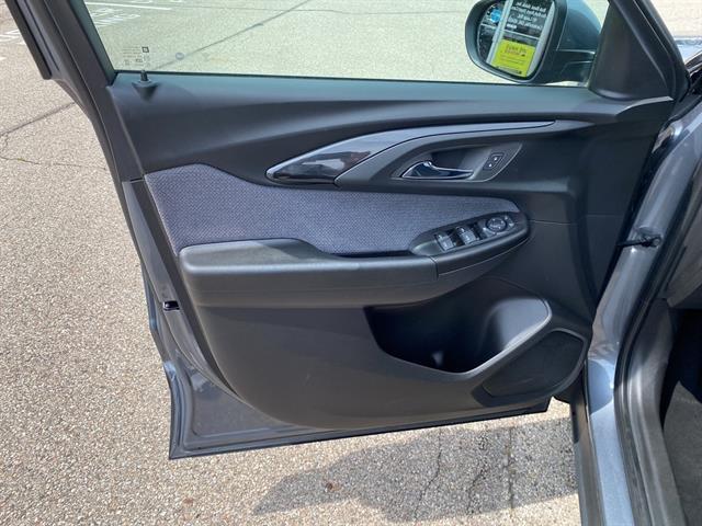 Photo of 2022 Satin Steel Metallic Chevrolet Trailblazer
