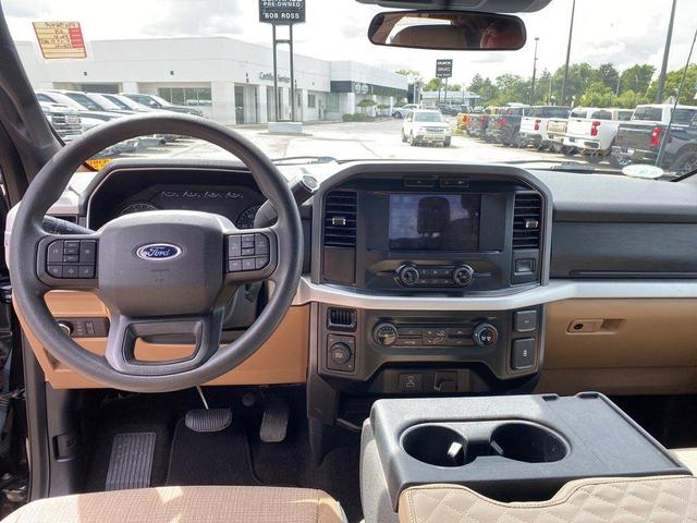 Photo of 2023 Agate Black Metallic Ford F-150