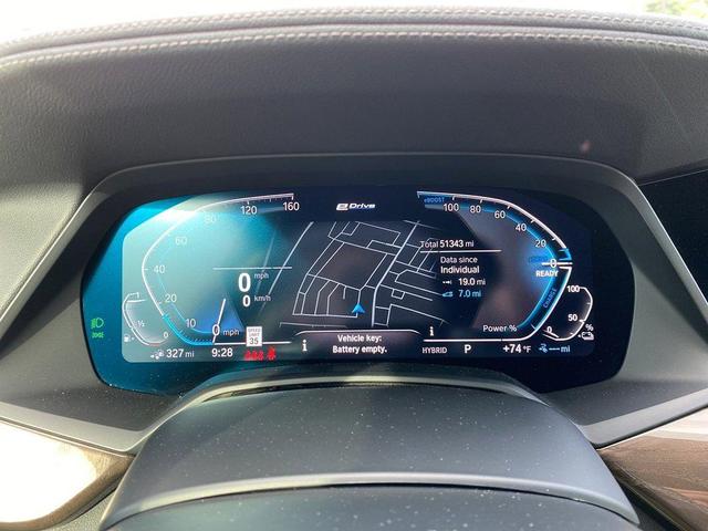 Photo of 2022 Phytonic Blue Metallic BMW X5 PHEV