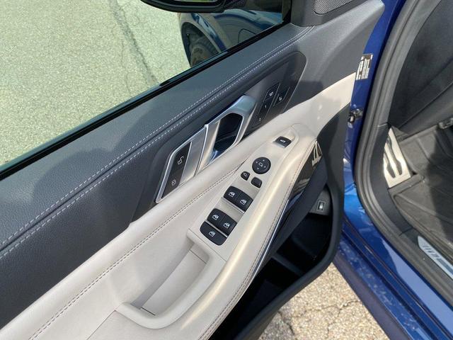 Photo of 2022 Phytonic Blue Metallic BMW X5 PHEV
