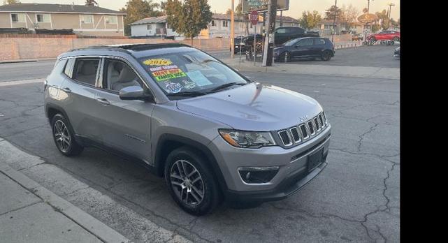 Photo of 2019 Silver Jeep Compass