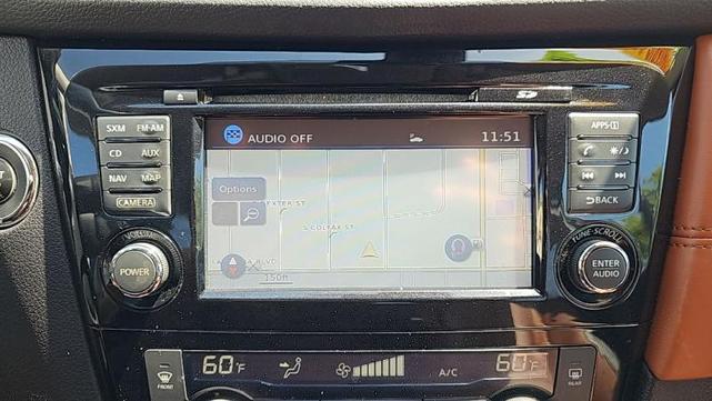 Photo of 2017 Red Nissan Rogue