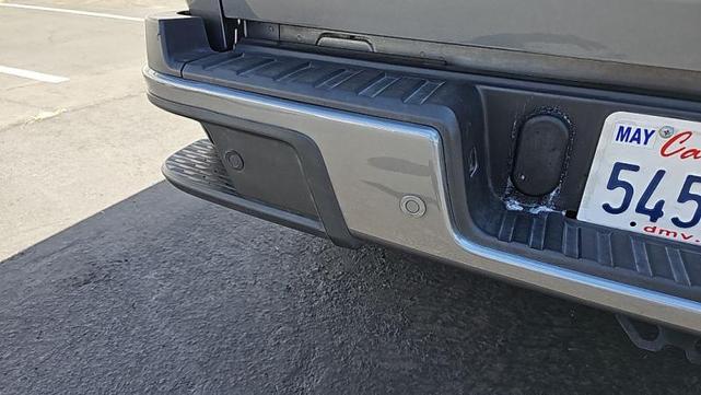 Photo of 2021 Gray Chevrolet Colorado