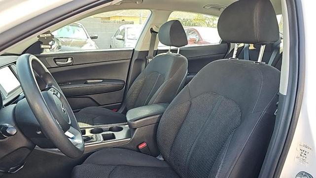 Photo of 2020 White Kia Optima