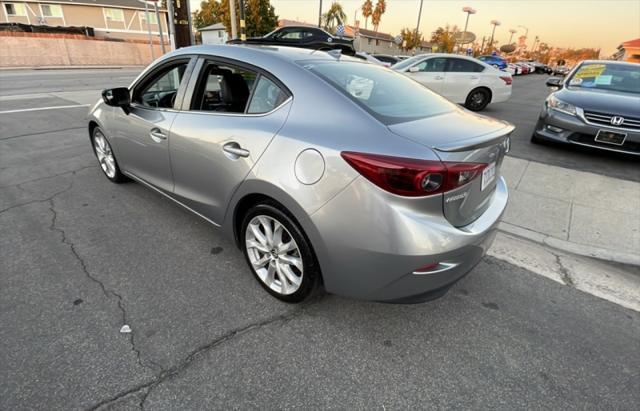 Photo of 2014 Silver Mazda Mazda3