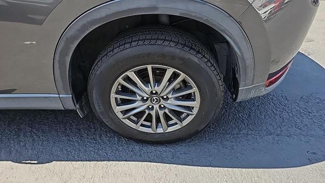 Photo of 2017 Gray Mazda CX-5