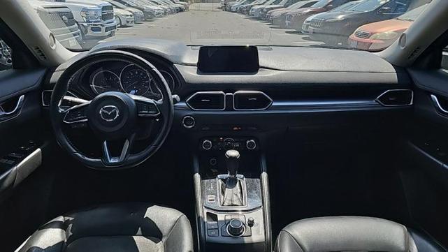 Photo of 2017 Gray Mazda CX-5