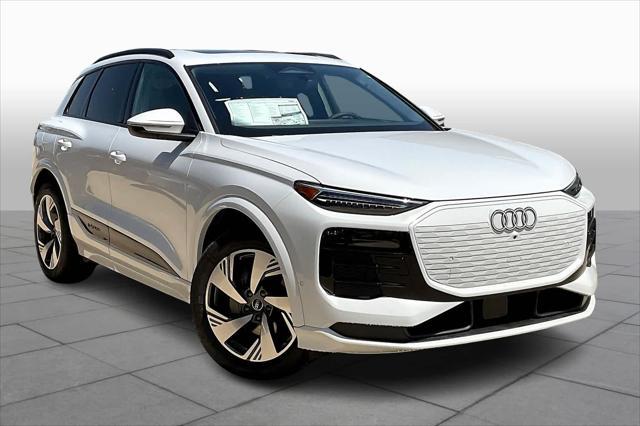 Photo of 2025 Glacier White Metallic Audi Q6 e-tron