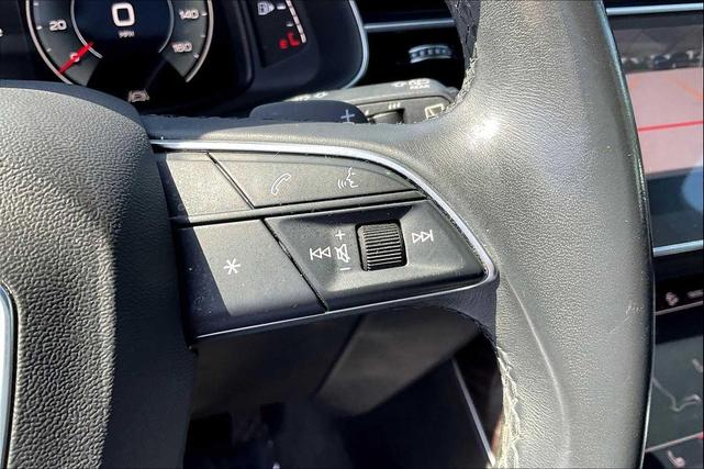 Photo of 2021 Night Black Audi Q7