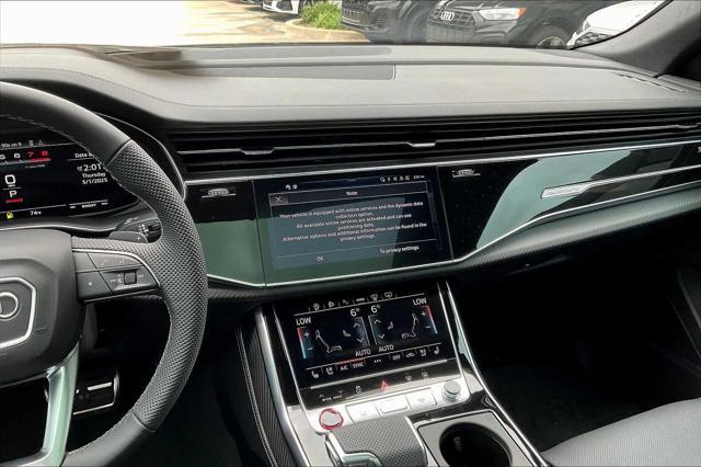 Photo of 2025 Glacier White Metallic Audi SQ8