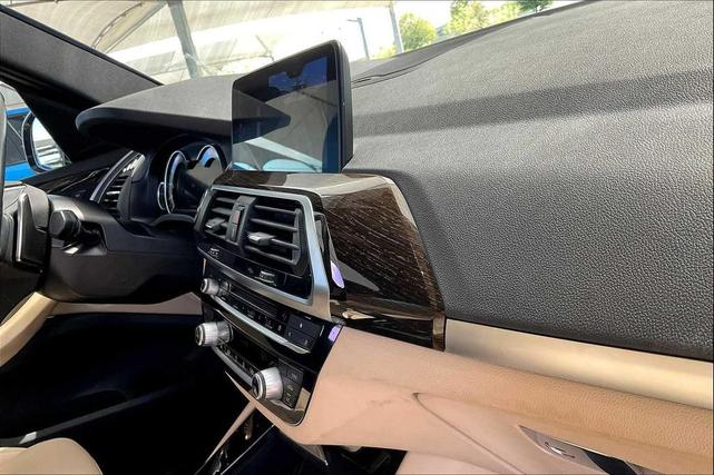 Photo of 2019 Black Sapphire Metallic BMW X3