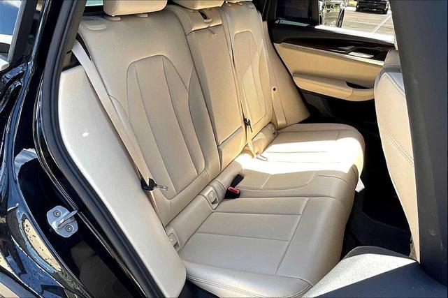 Photo of 2019 Black Sapphire Metallic BMW X3