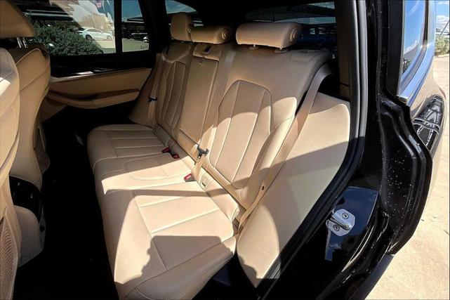 Photo of 2019 Black Sapphire Metallic BMW X3