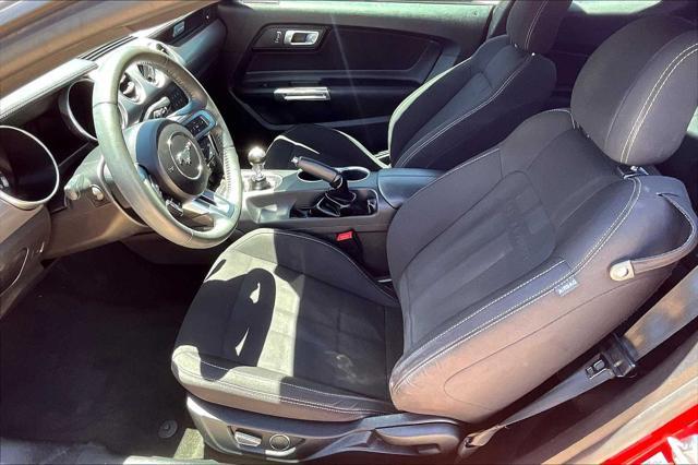 Photo of 2018 Race Red Ford Mustang