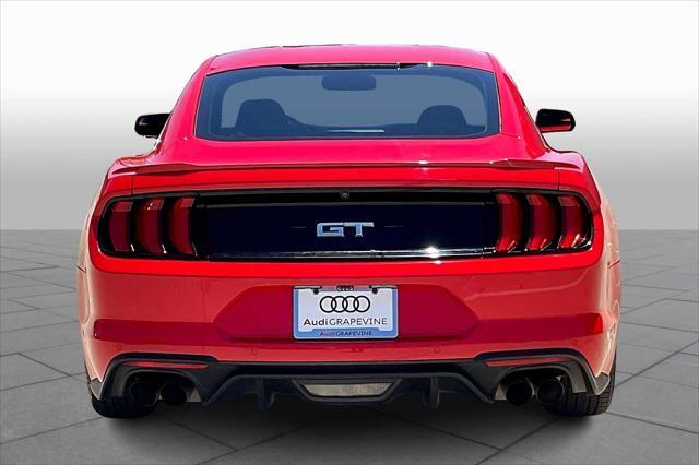 Photo of 2018 Race Red Ford Mustang