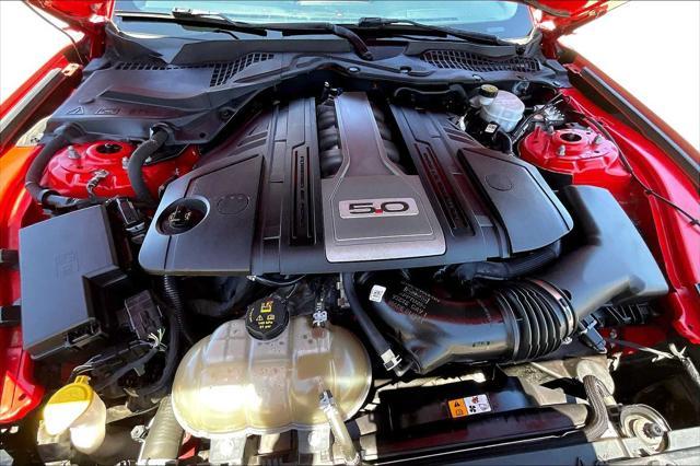 Photo of 2018 Race Red Ford Mustang