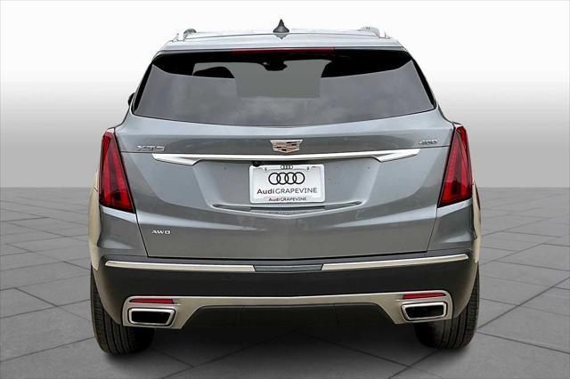 Photo of 2022 Satin Steel Metallic Cadillac XT5