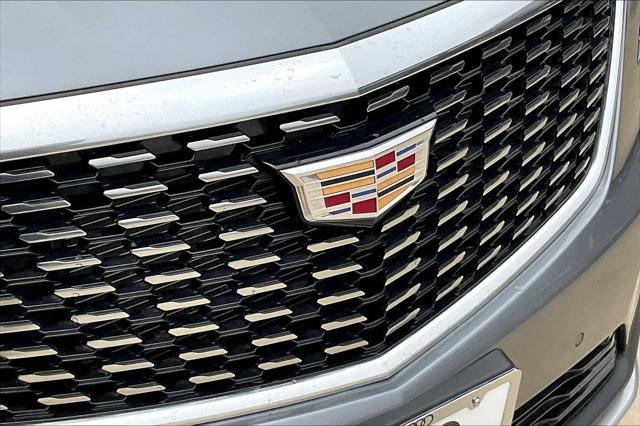 Photo of 2022 Satin Steel Metallic Cadillac XT5