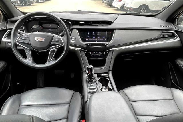 Photo of 2022 Satin Steel Metallic Cadillac XT5