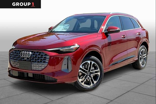 Photo of 2025 Grenadine Red Metallic Audi Q5