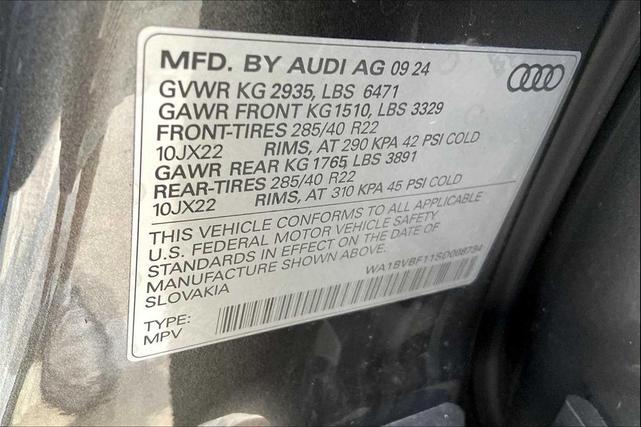 Photo of 2025 Samurai Gray Metallic Audi Q8