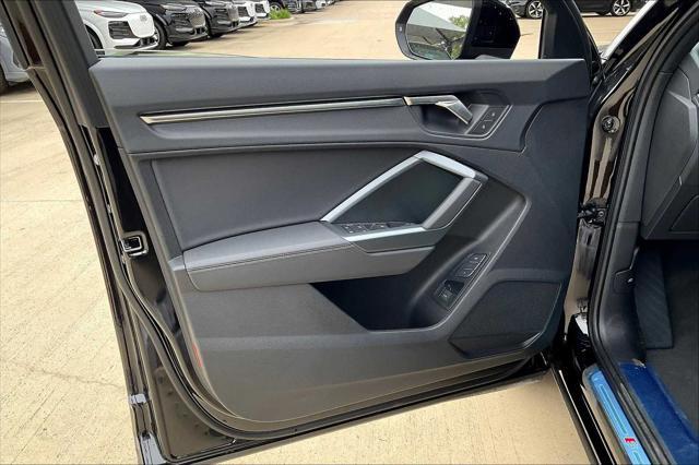 Photo of 2025 Mythos Black me Audi Q3