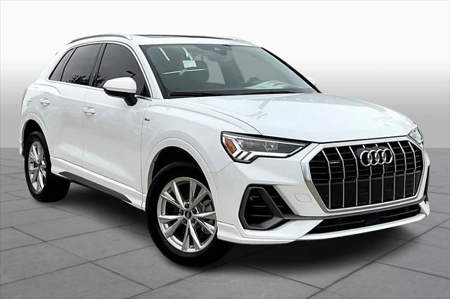 Photo of 2025 Arkona White Audi Q3