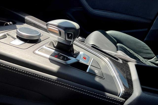 Photo of 2019 Tango Red Metallic Audi S5